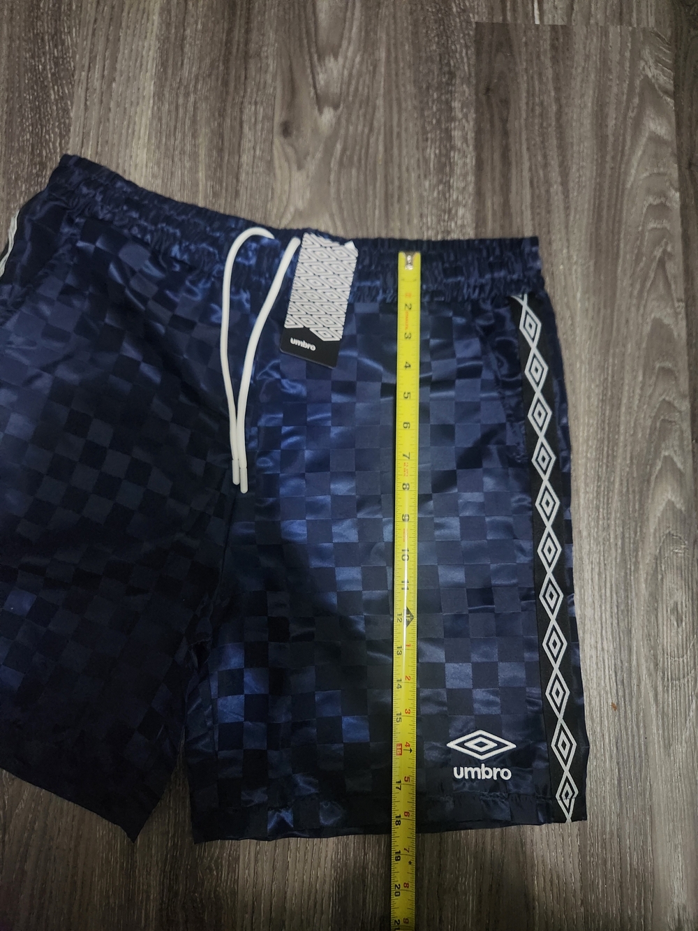 Umbro Navy Checkered Athletic Shorts - Picture 3 of 4